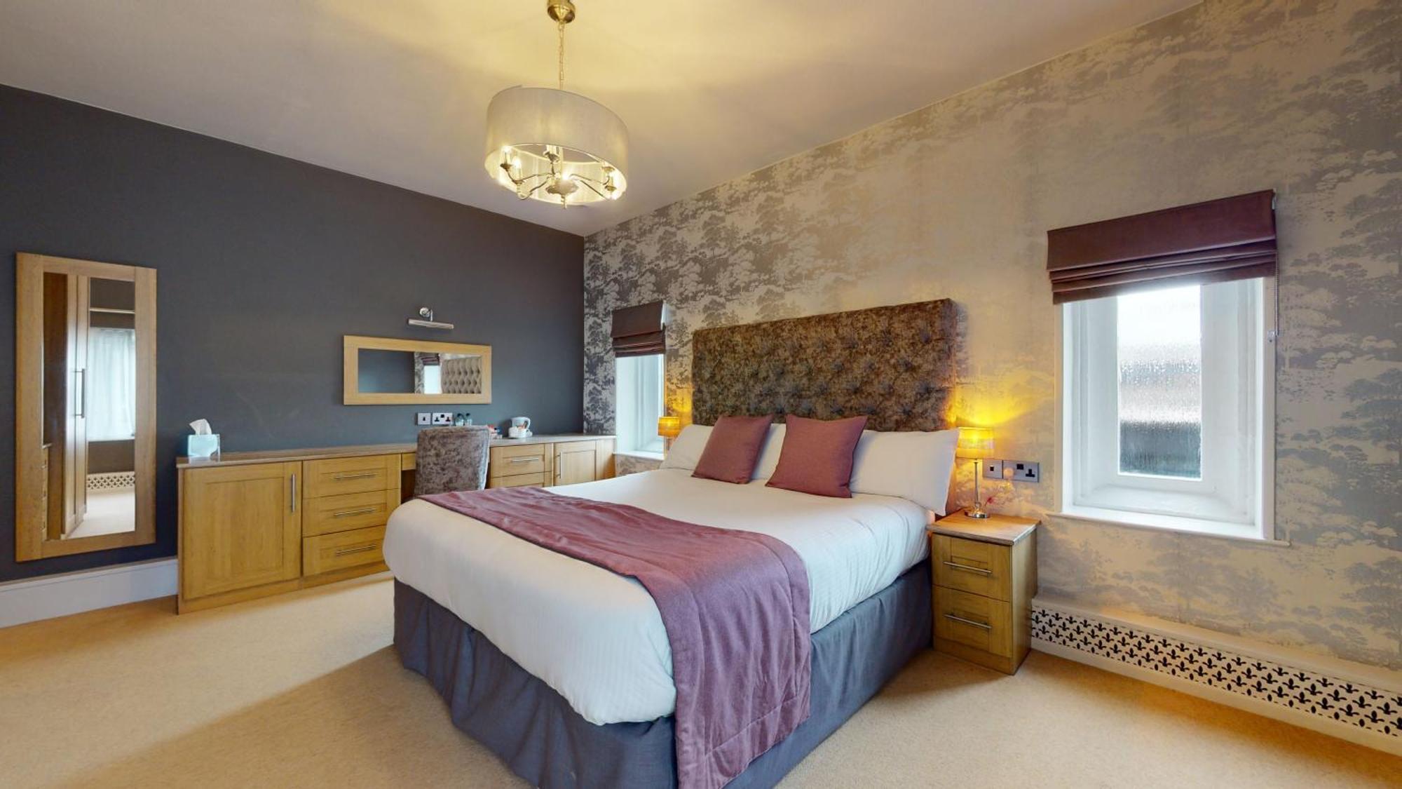 Stirk House 4*